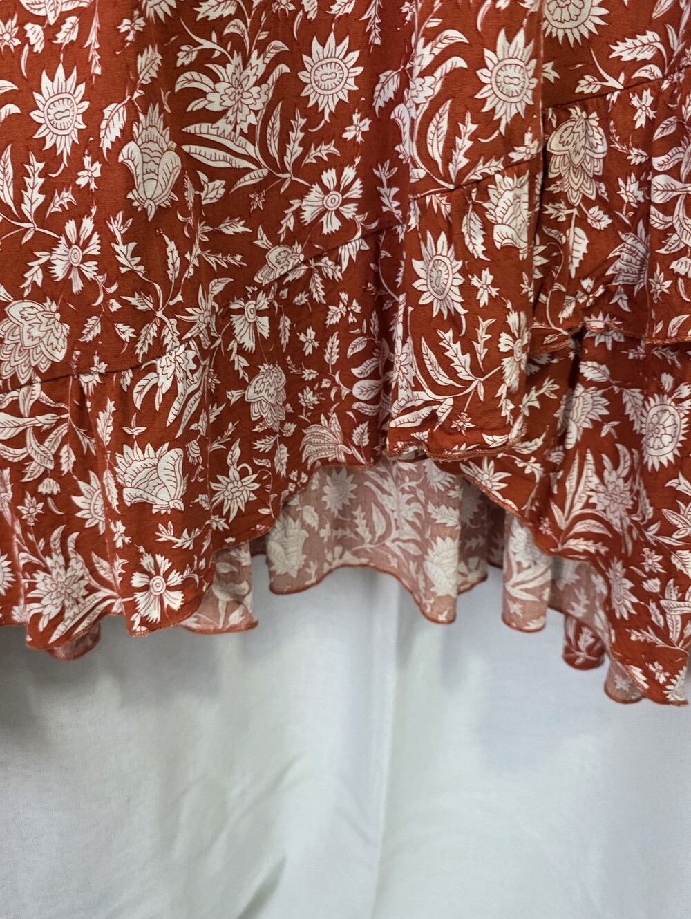 BloomChic Rust-Orange and White Floral Midi Dress with Tie Waist - Picture 3 of 6